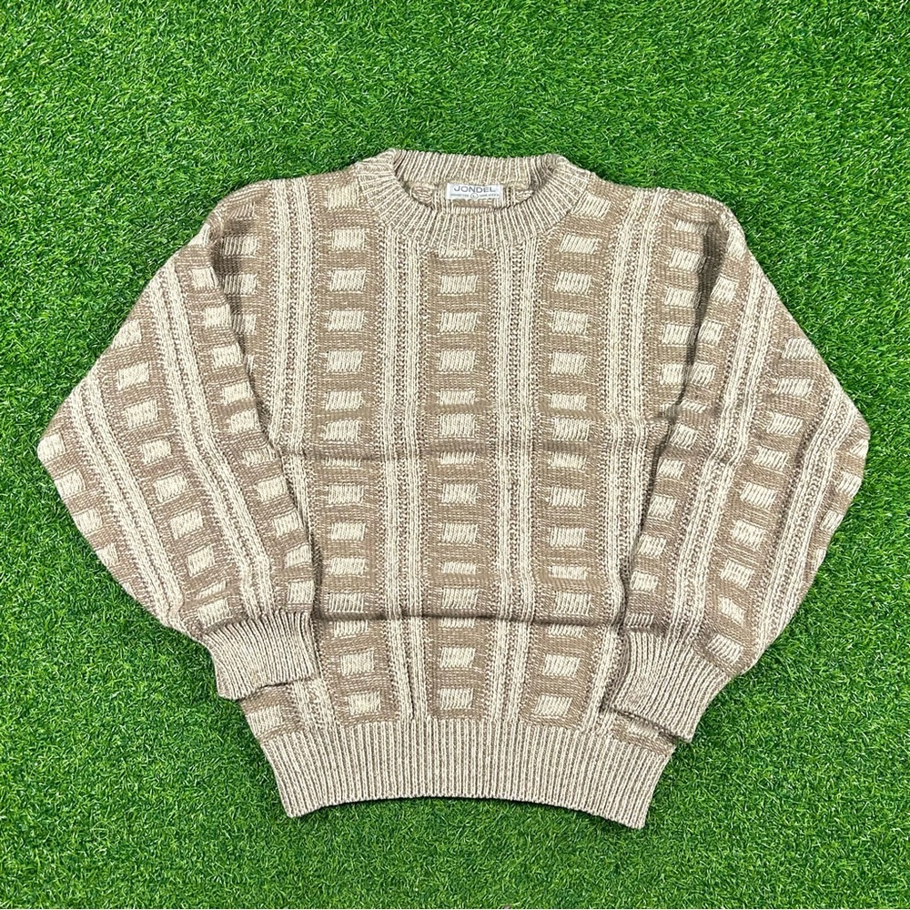 Vintage 90’s Jondel two tone thick knit sweater